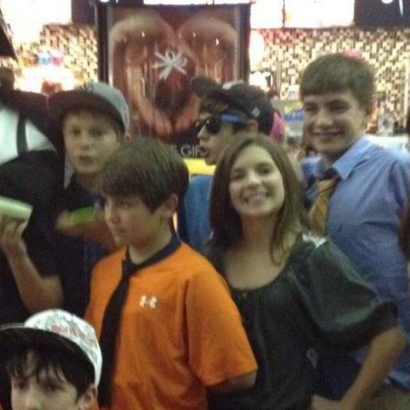 Meet your Posher, Caleb - Picture 1 of 1